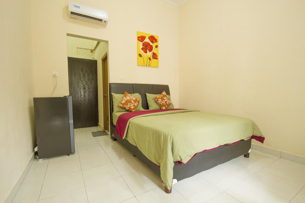 Seminyak Point Guest House Екстер'єр фото